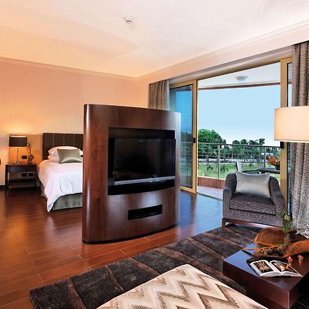 Moevenpick Ambassador Hotel Accra Eksteriør billede