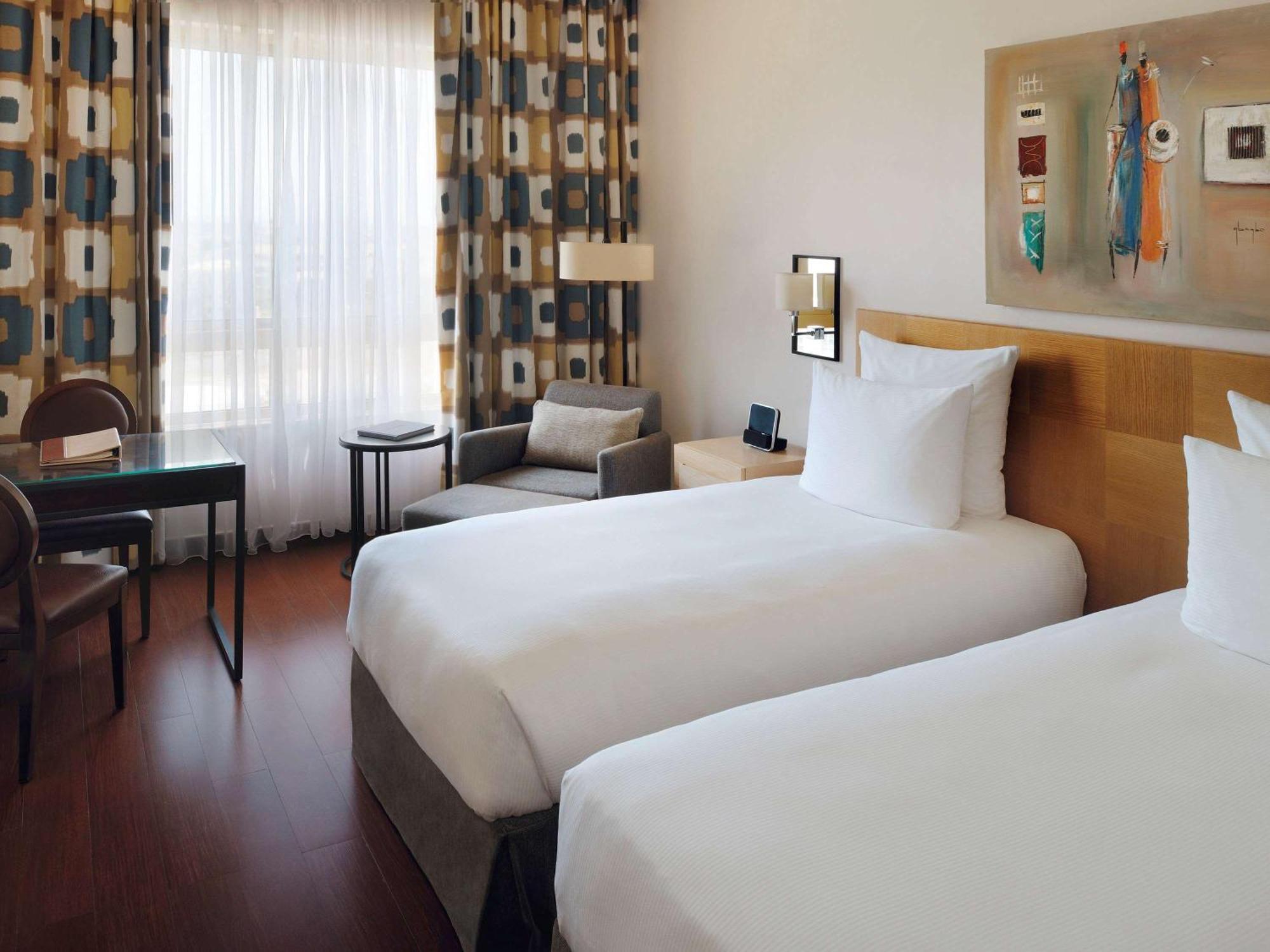 Moevenpick Ambassador Hotel Accra Eksteriør billede