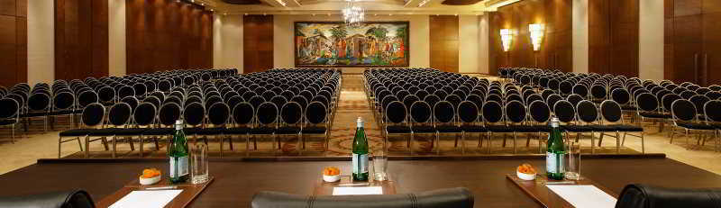 Moevenpick Ambassador Hotel Accra Eksteriør billede