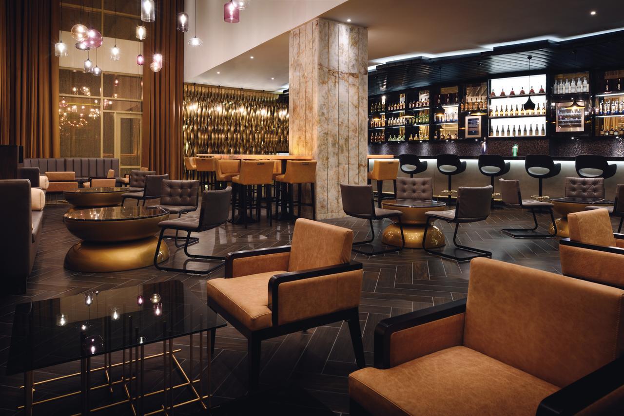Moevenpick Ambassador Hotel Accra Eksteriør billede